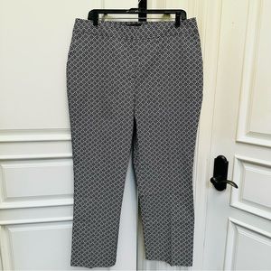 Dana Buchman Pants Size 16 Short